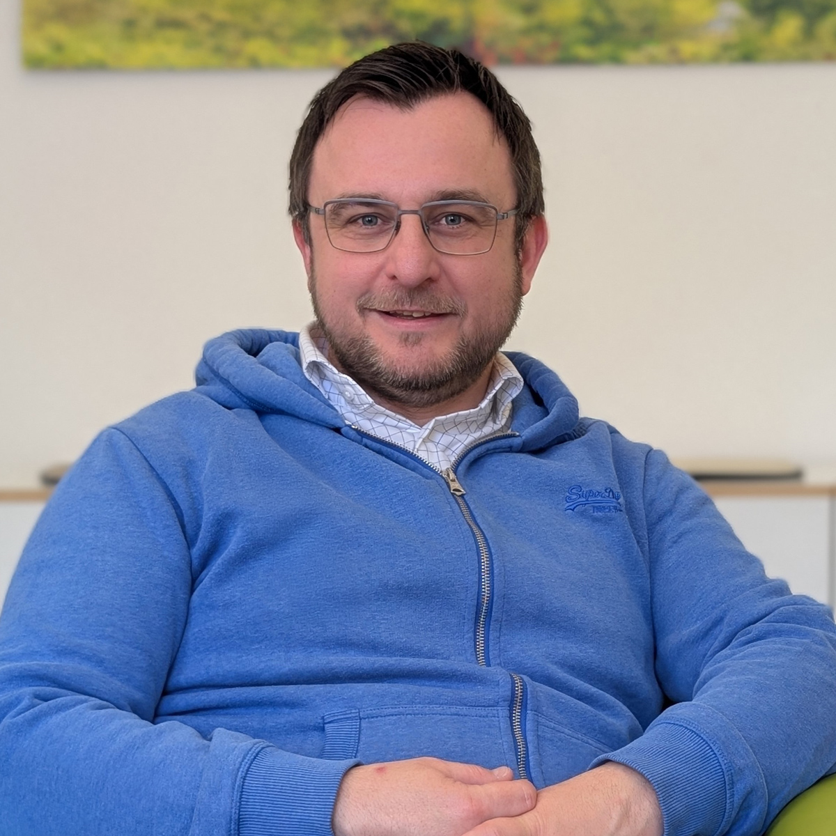 Dr. Adam Geremek Dr. Adam Geremek